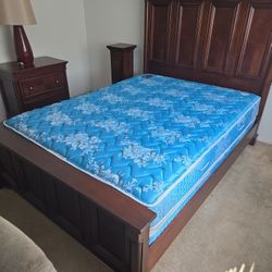 Queen Set With Nightstand & LAMP STAND