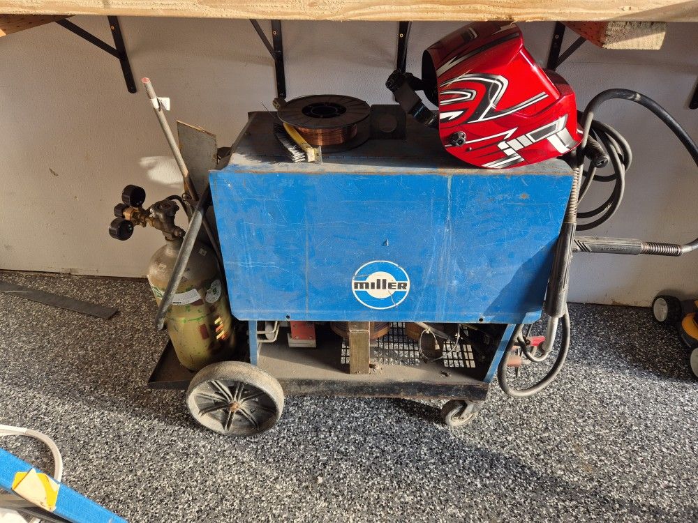 Millermatic 200 Mig Welder