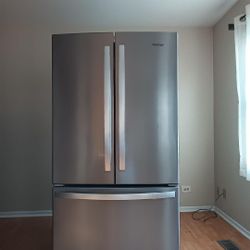 Whirlpool Fridge, Very Clean