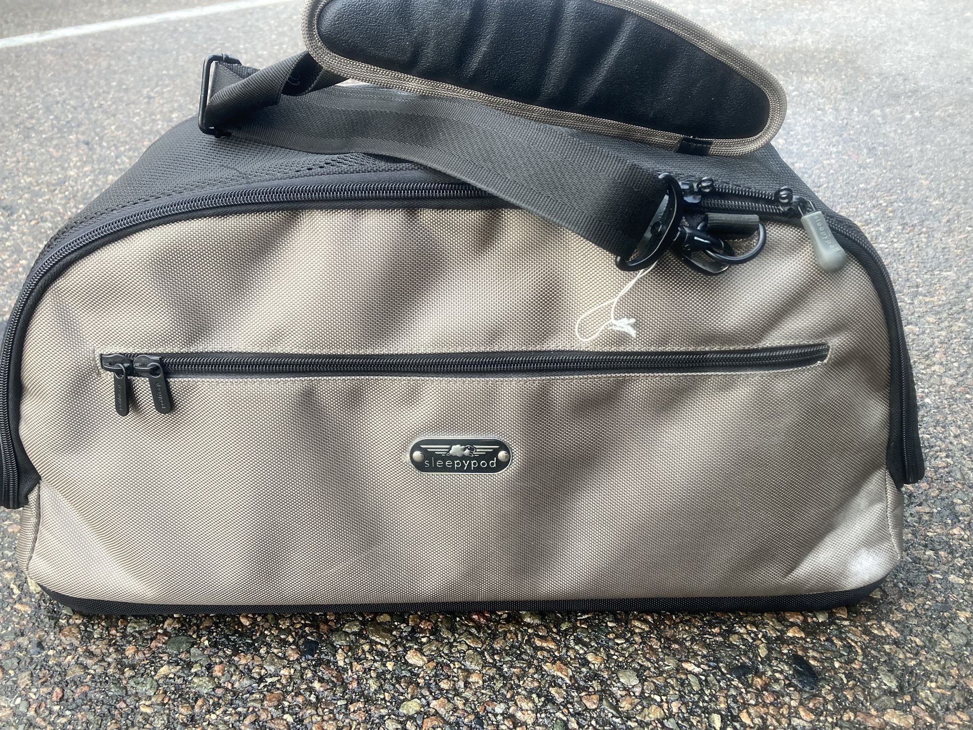 SLEEPYPOD DOG/CAT CARRIER/BED