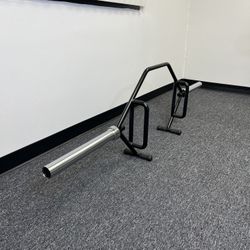 ( BRAND NEW IN BOX ) Open Trap Hex Deadlift Olympic Bar - 1000lb Capacity Barbell - Click On My Profile For More Gym Equipment 