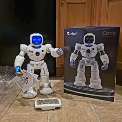 Large  Interactive  programable Stem Learning Interactive Robot, Voice And App Controlled 