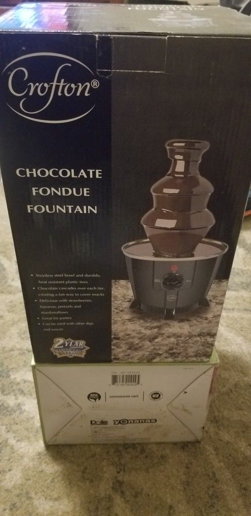 Chocolate Fondue Fountain
