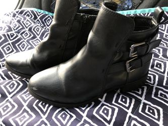 Old Navy black boots