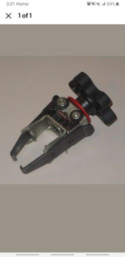 Overhead valve spring removal tool