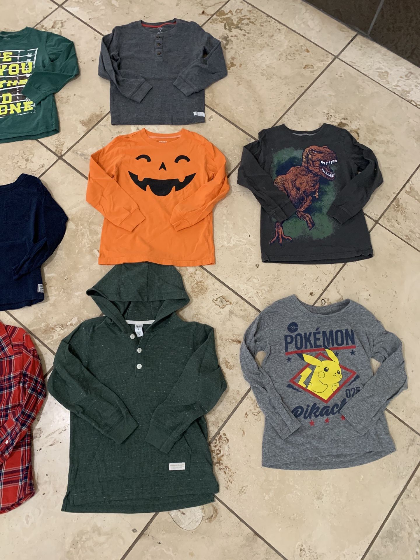 Boy size 7 long sleeves