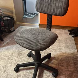 Small Office Chair 