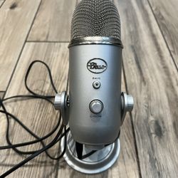 Blue Yeti Recording Microphone
