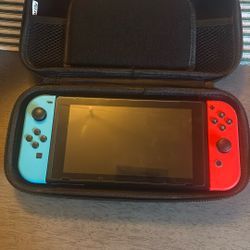 Nintendo Switch 