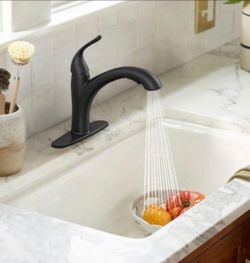 Matte Black Kitchen Faucet with Sprayer, Single Handle Pull Out Kitchen Sink Faucet for 1 Hole with 3 Holes Deck Plate, Water Supply Lines Included