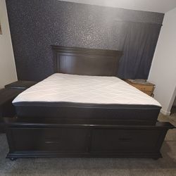 King Size Bed And Mattress