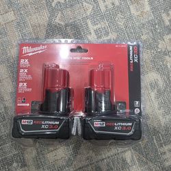 Milwaukee M12 Red Lithium XC 3.0 - two pack 