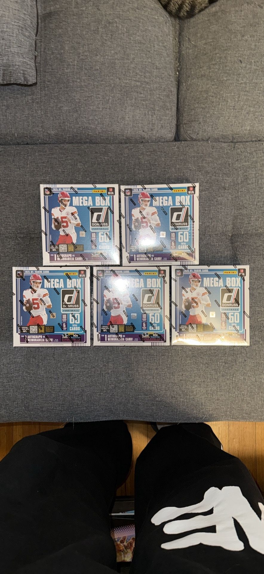 2025 Panini Donruss Football Trading Cards Mega Box - New / In Hand