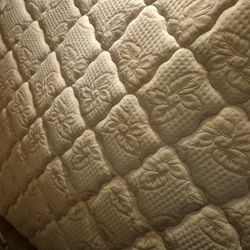 Queen Size Mattress 