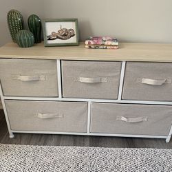Small Drawers/Dresser
