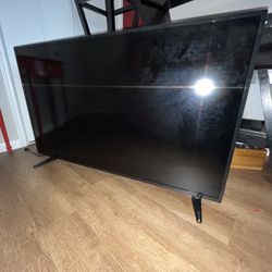 55" Insignia HDTV
