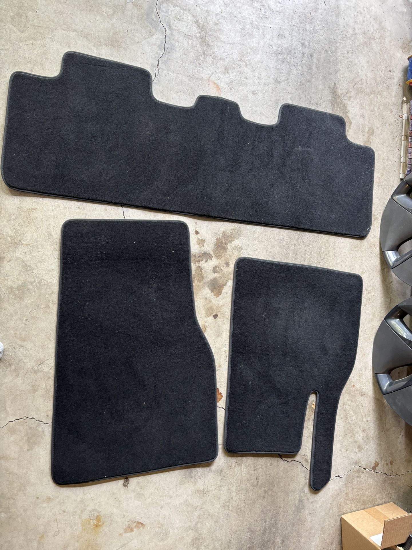 2026 Tesla Model Y OEM Floor Mats