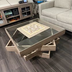 Ashely coffee table