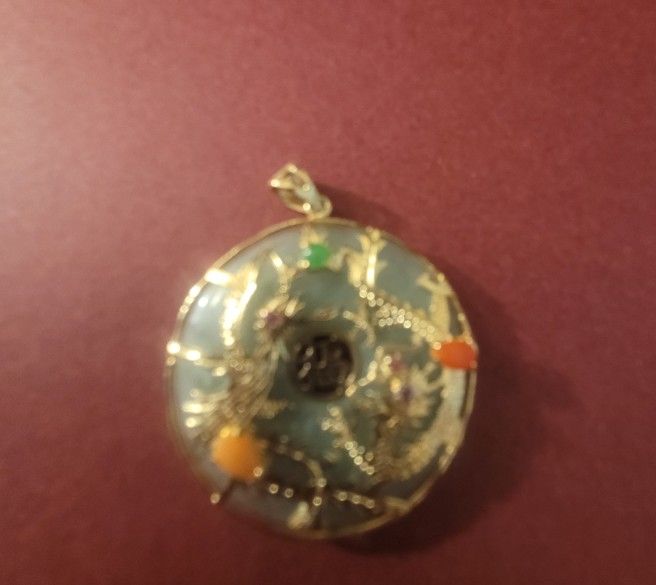 Pendant Dragon Jade, 14K  With Stones