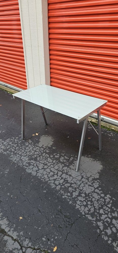 glass work desk