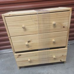 3 Drawer Dresser 