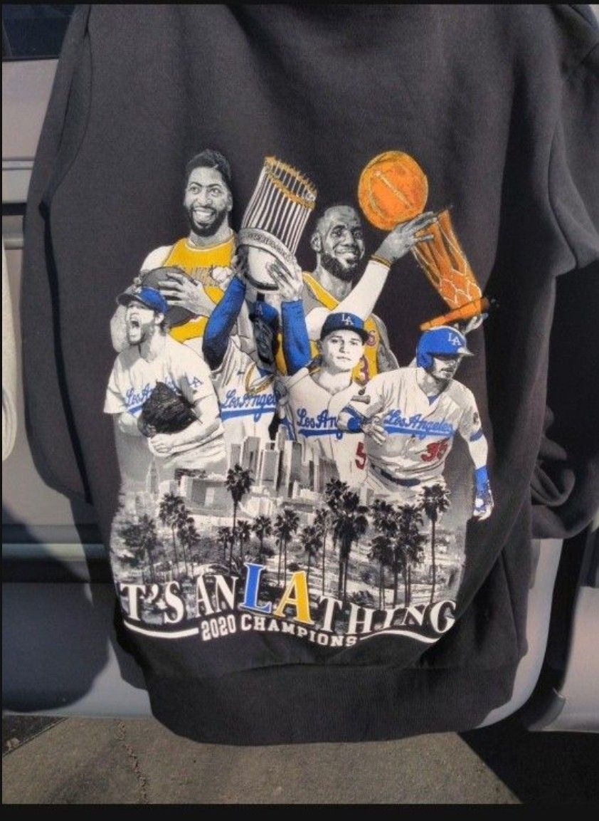 Dodgers Pullover Hoodie for Sale in Los Angeles, CA - OfferUp