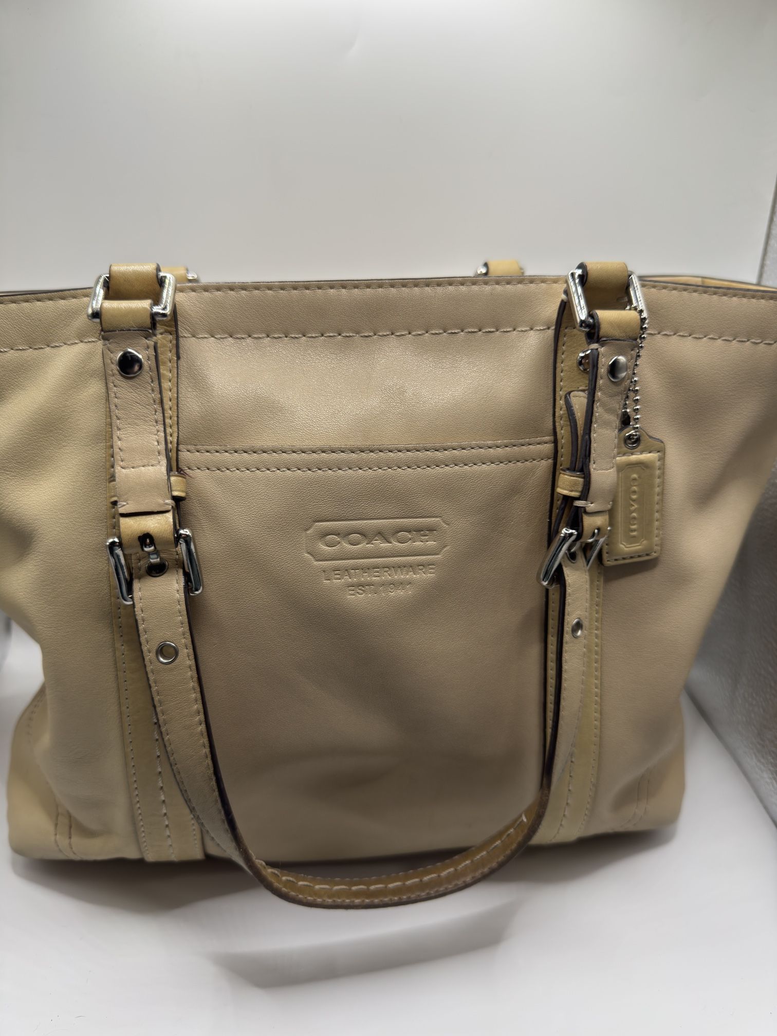 Coach Leather Tan/Beige Tote Bag