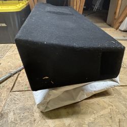 Skar Audio Speaker Box 
