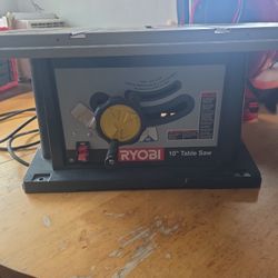 Ryobi 10" Table Saw 