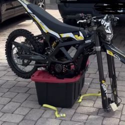 Brand New Ultra Bee  2025