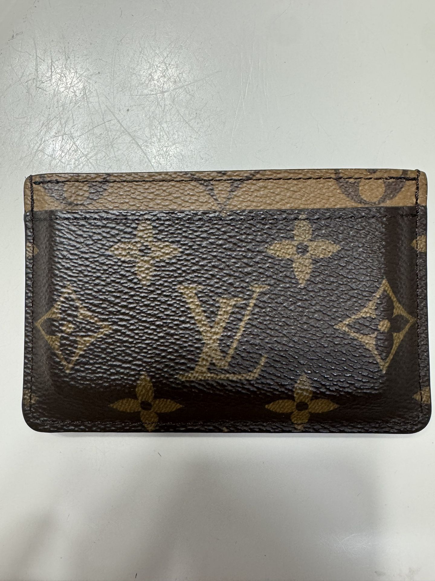 LV Wallet