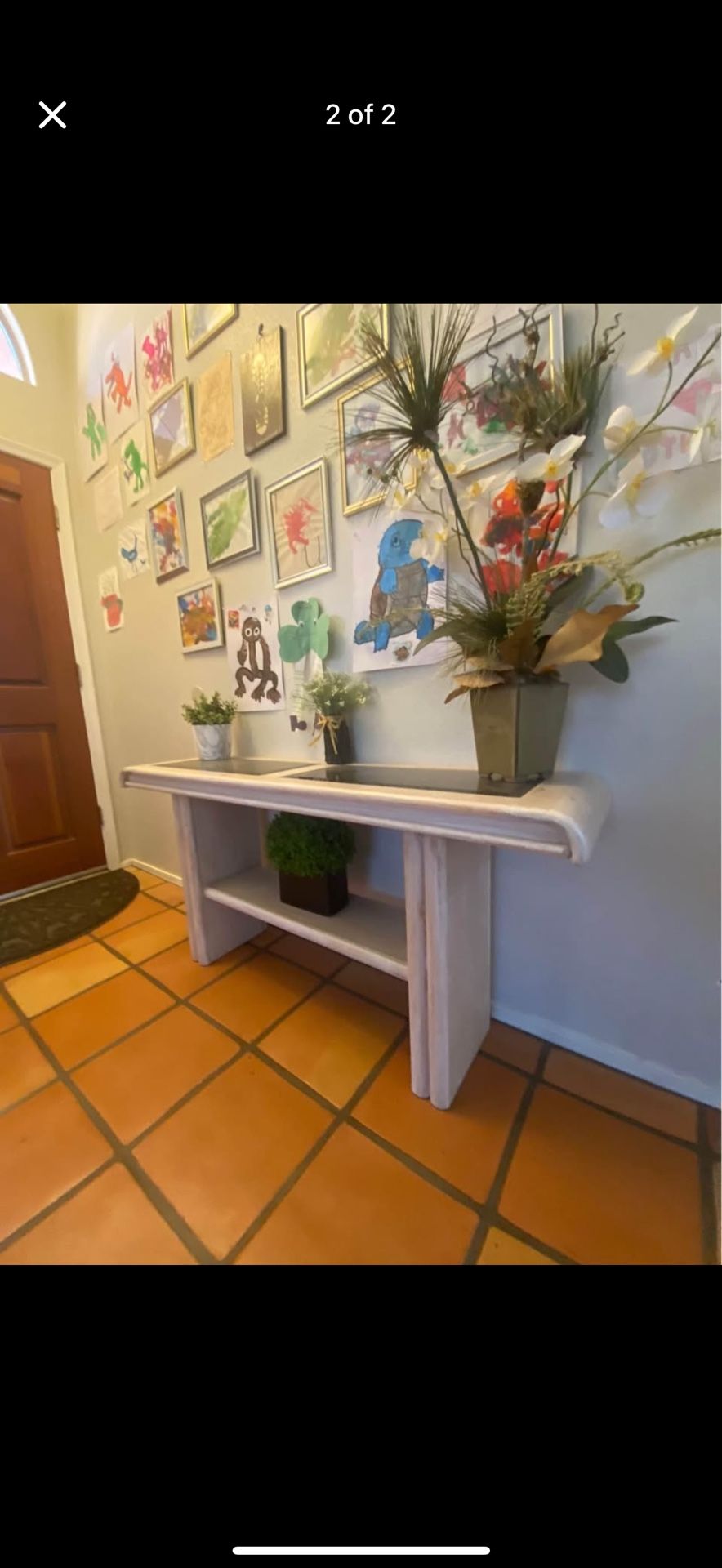 Entry Way Table
