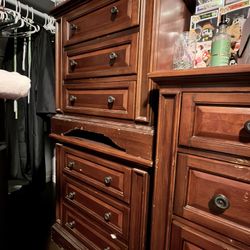 2Nightstands And A Dresser