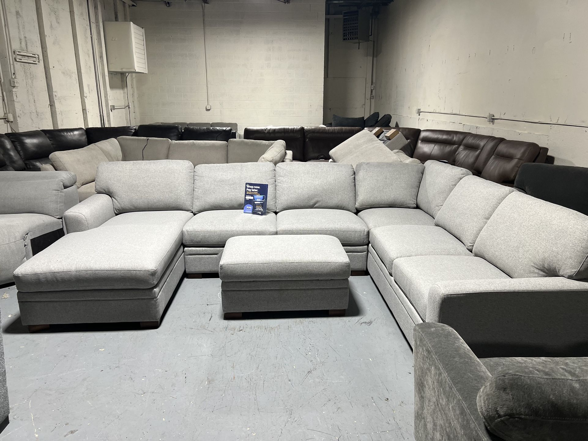 SECTIONAL COUCH SOFA