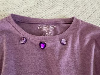 Women’s Fashion Bug purple knit, top gem accent, long sleeve round neck size small