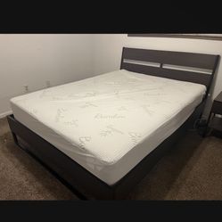 Queen size Mattress With Bed frame And 2 Night Stand 