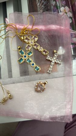 Gold plated necklace and two pendants 