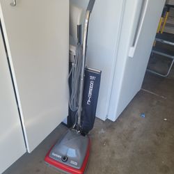 Commercial Vacuum 
