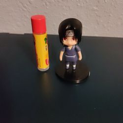 Mini Naruto Statue