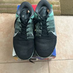 Kobe 11 - Elite Allstar- Size 11.5 - Like New! 