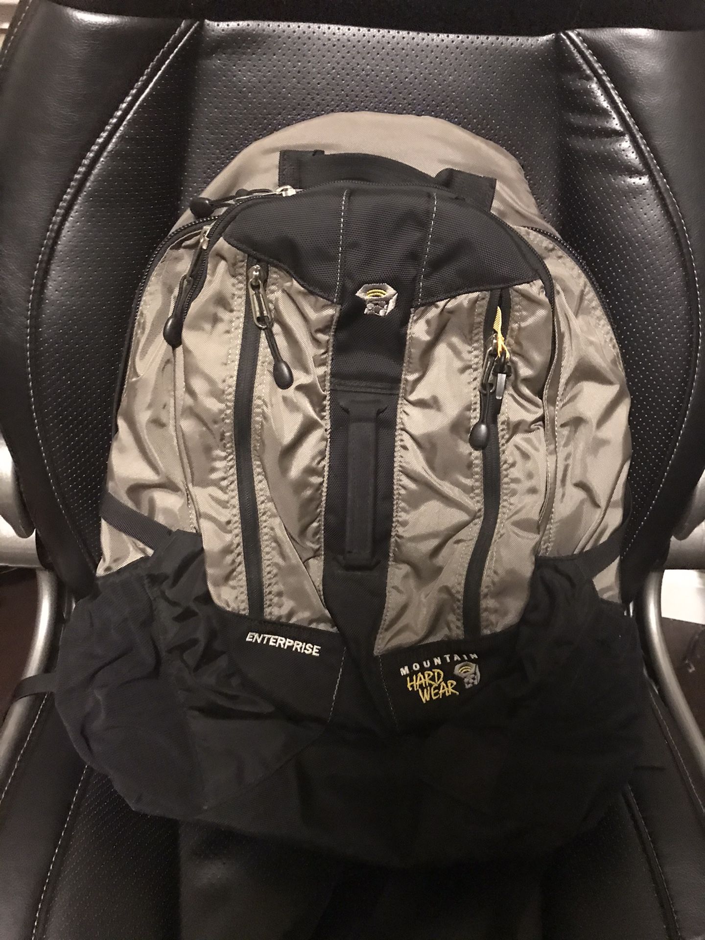 Mountain hard wear backpack