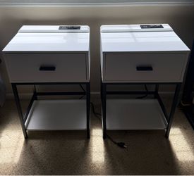 Bedroom nightstand set