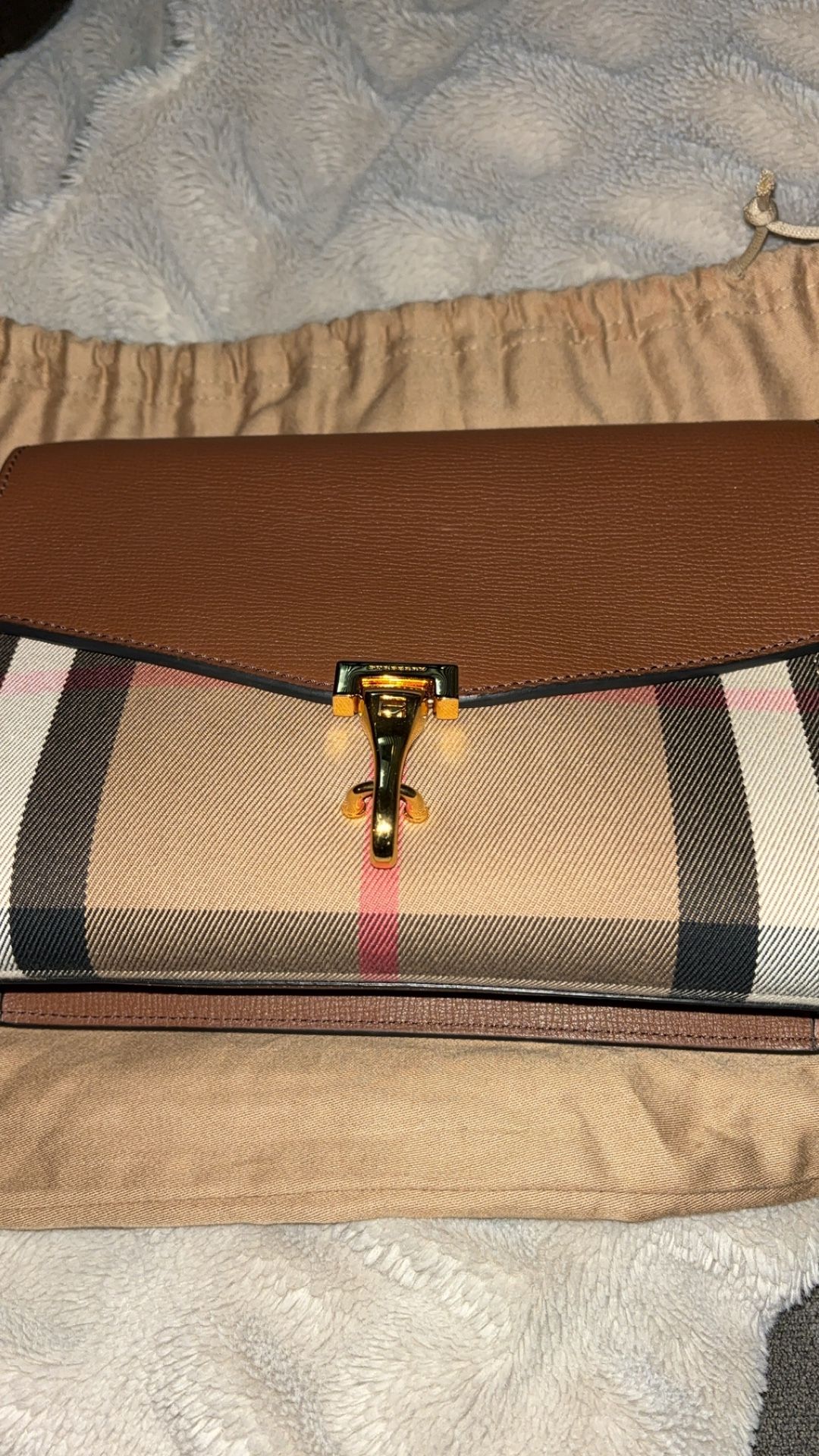 Burberry Handbag (Authentic)