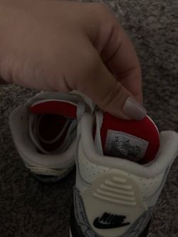 Jordan 4 retro white cement 3C