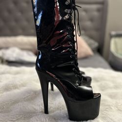 Size 6 Heels 