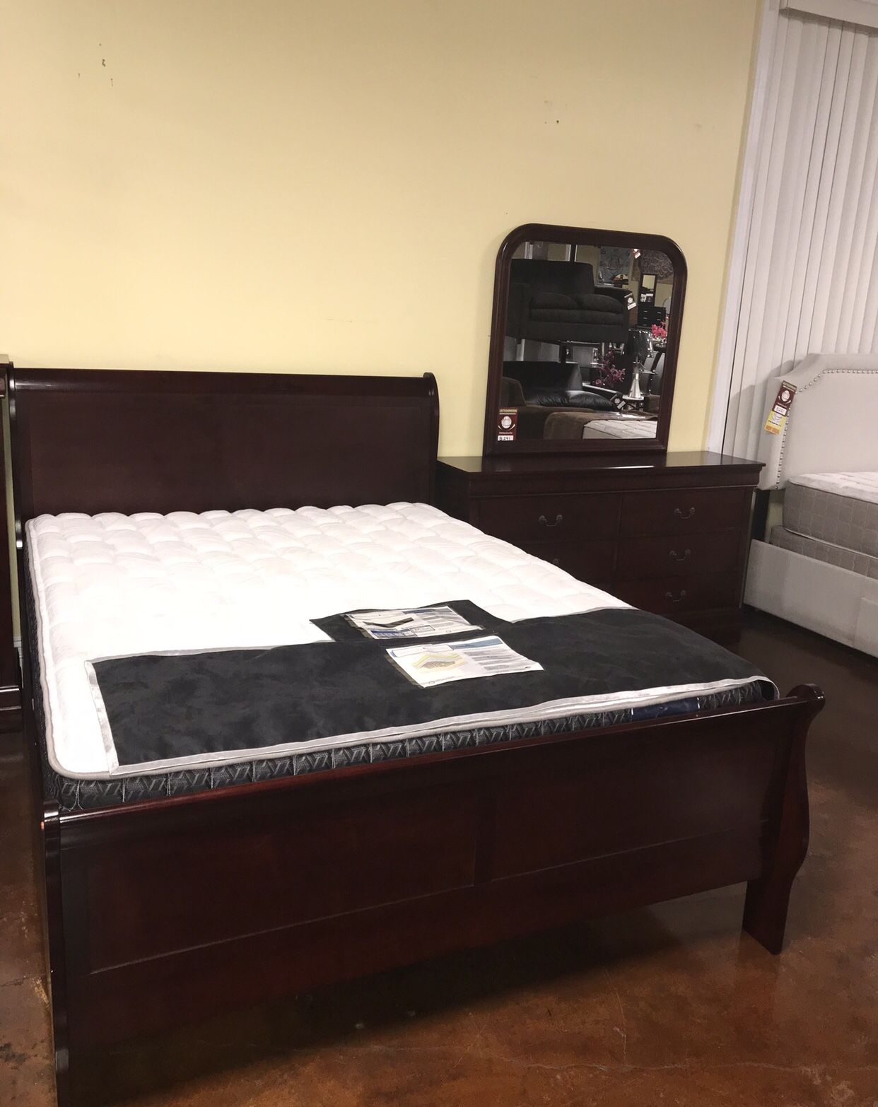 Brand new bedroom set