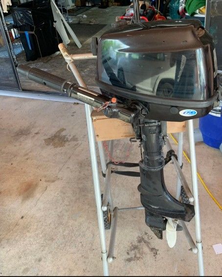 5hp 4-stroke Coleman Outboard Motor