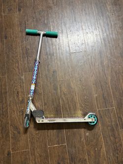 Razor scooter