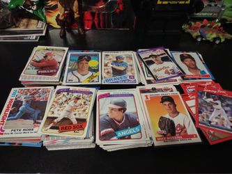 Baseball Vintage Cards Lot Bundle from 1 Topps Fleer Donruss Upper Deck and Score Pete Rose Rod Carew Hall of Famers All Stars Rookies and m
