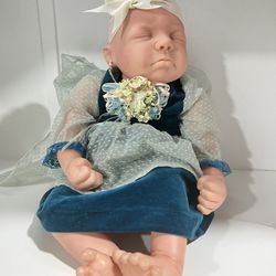 Pat Moulton 19” Baby Girl   Baby Doll  Vintage 